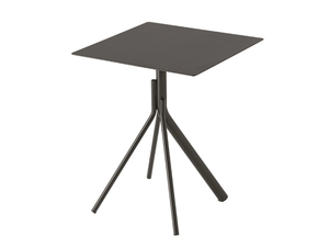 MAIN 1126 - Square steel table _ Et al.